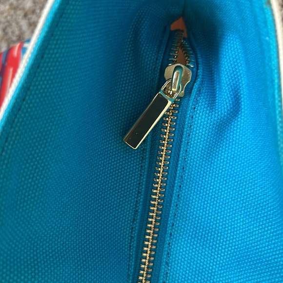 Tory Burch authentic NWOT canvas tote - Picture 9 of 10